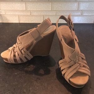 EUC! Neutral wedges, size 6 or 36